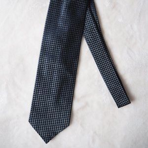 Giorgio Armani Neck Tie -- Black and Dark Gray/Silver Check Pattern -- Silk